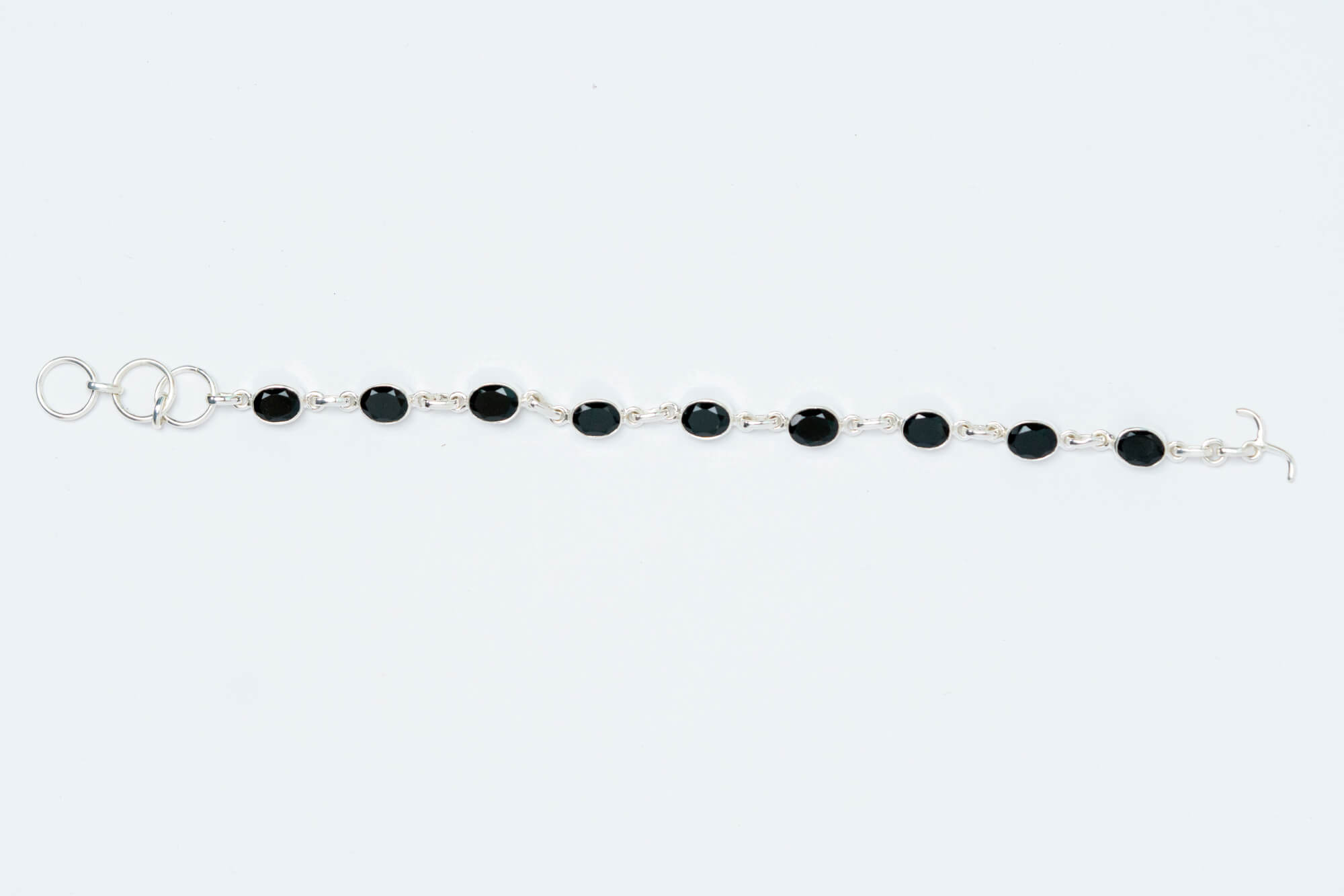 136c_Bracelet_Black_Onyx.jpg