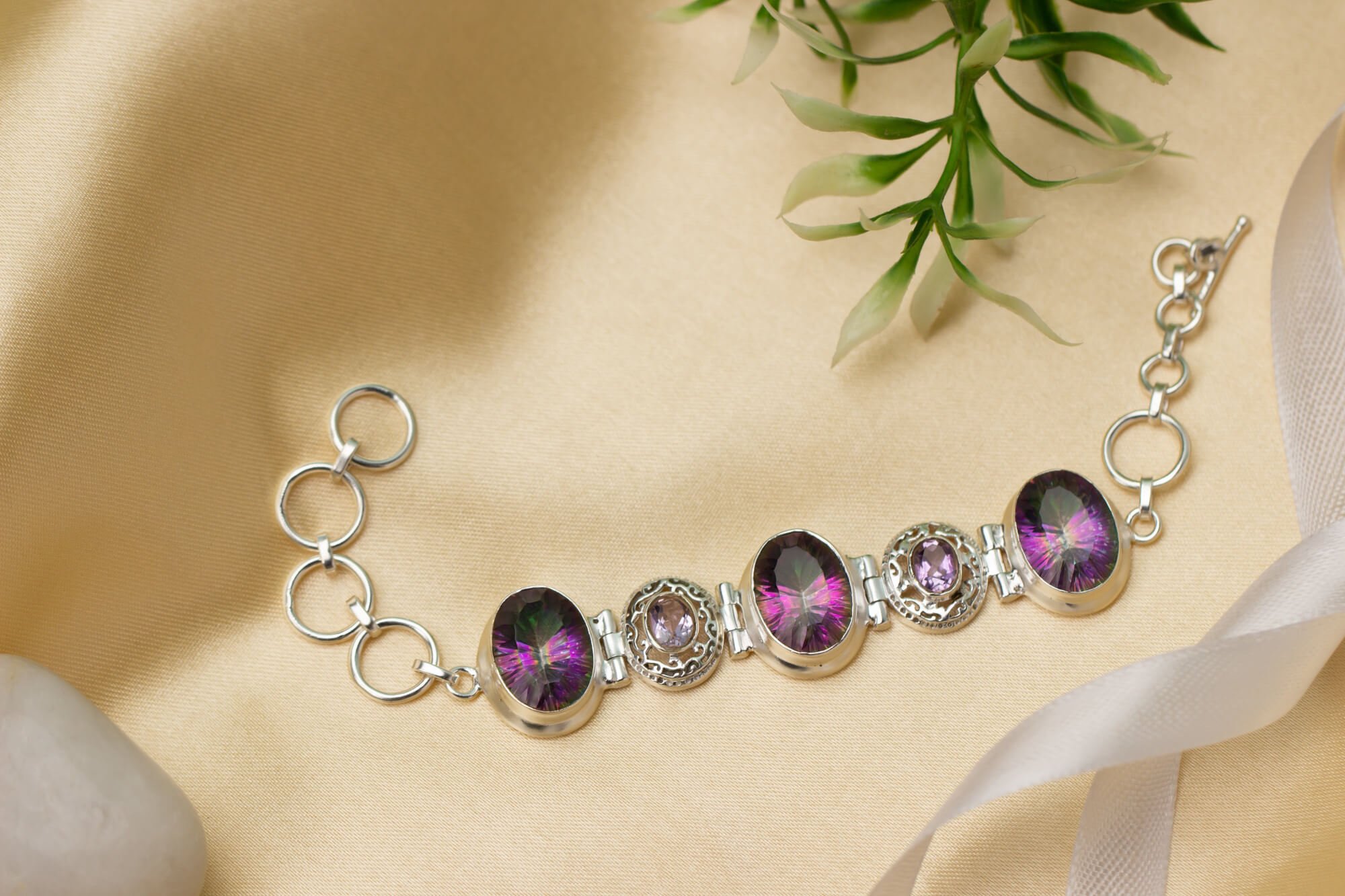 35RVI_A_Mystic_Quartz_Bracelet.jpg
