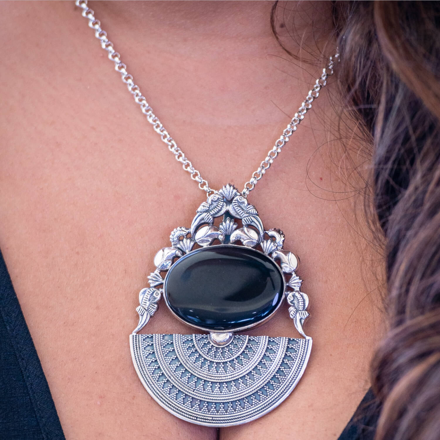330bRVI-Imperial-Twilight-Elegance-Pendant-B1