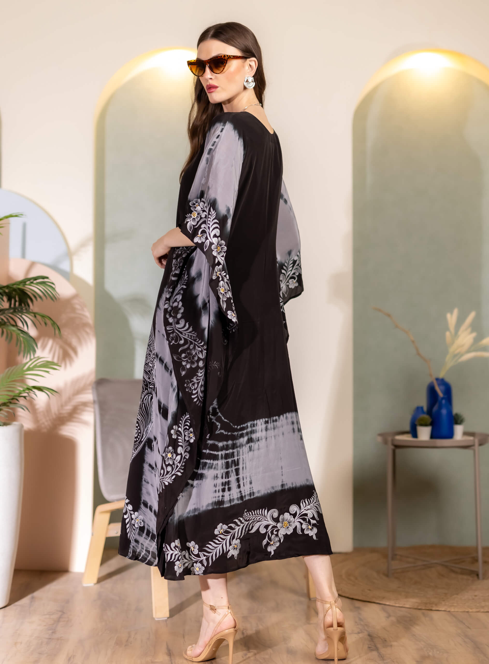 64ANA-Midnight-Dusk-Batik-Kaftan-D1