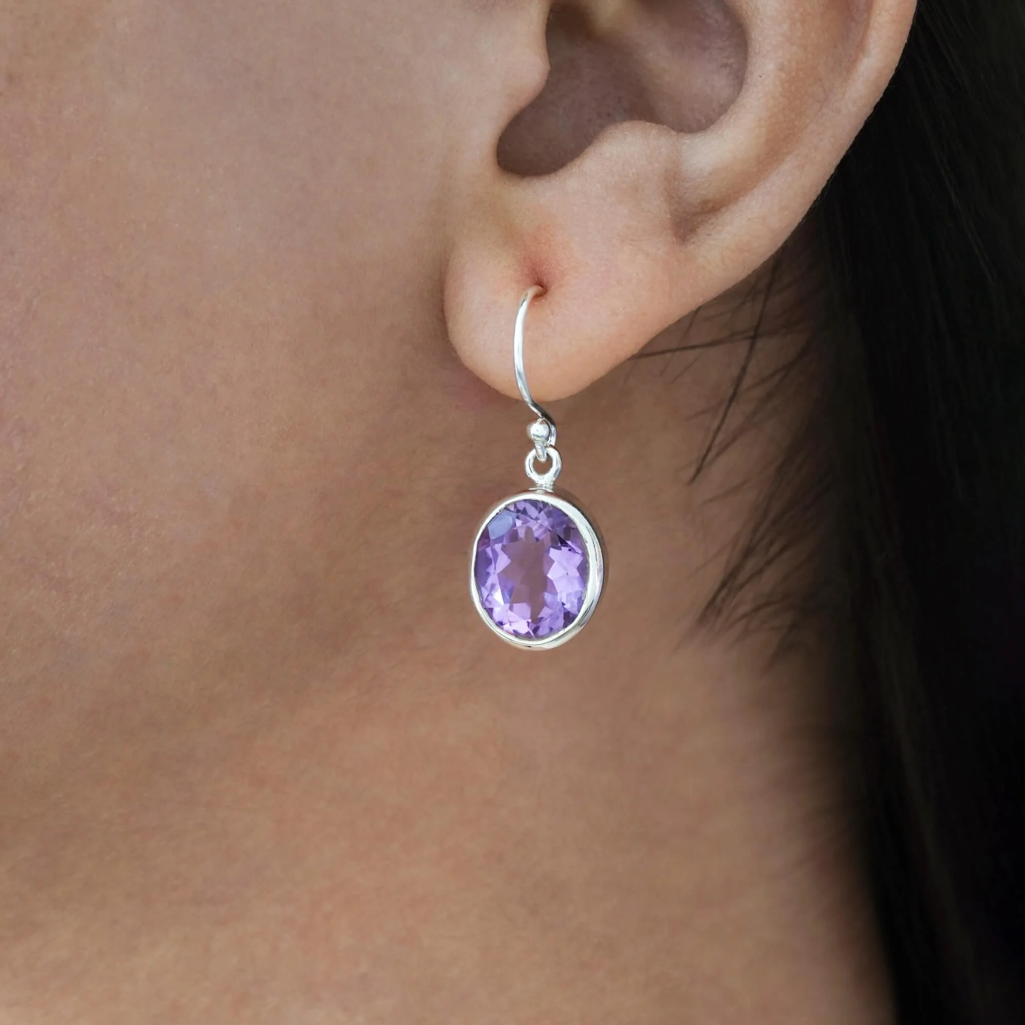 364RVI-Bezel-Set-Amethyst-Pendant-and-Earrings-D1