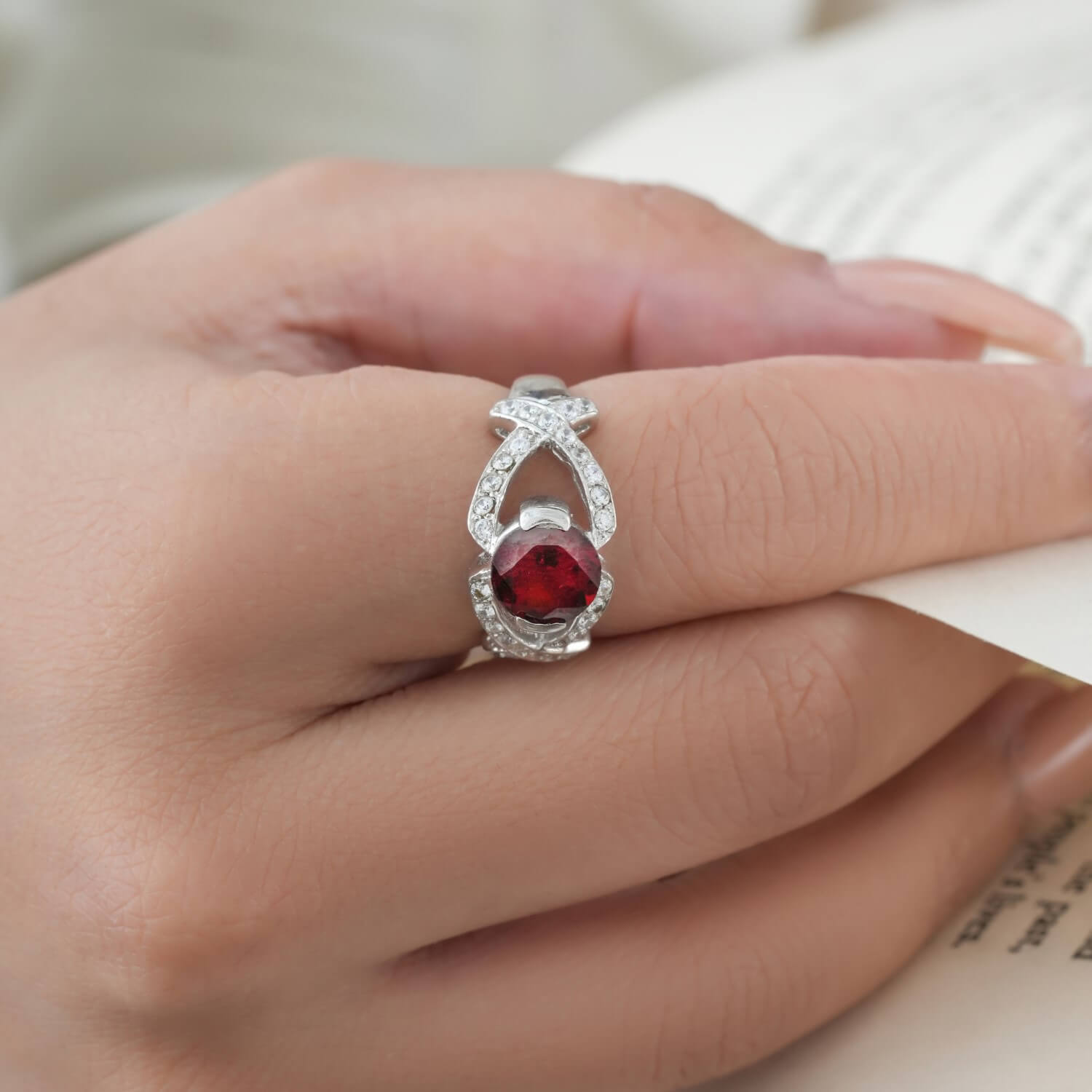 359RVI-Radiant-Gemstone-CZ-Ring-B1_V1.jpg