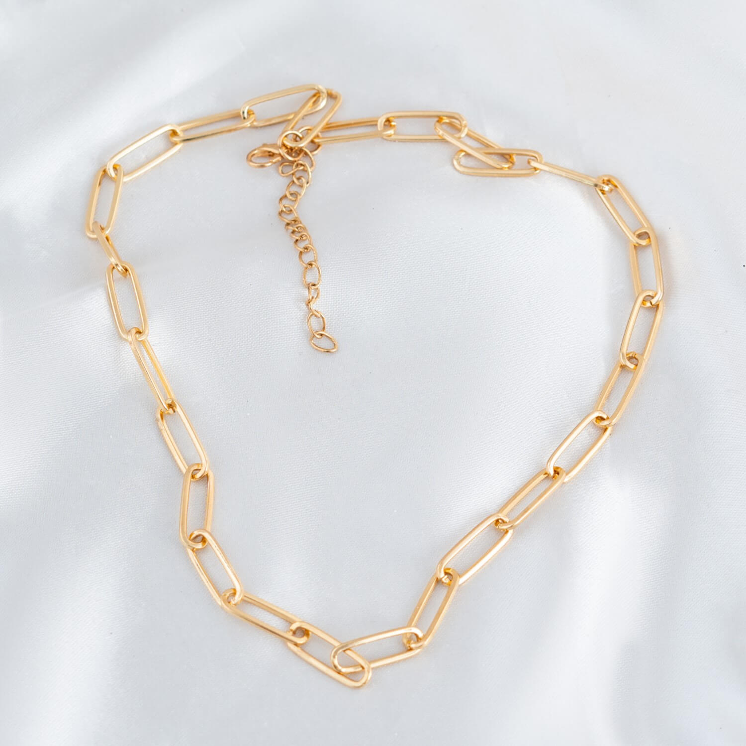 379RVI-Paper-clip-chain-brass-with-gold-plating-C1