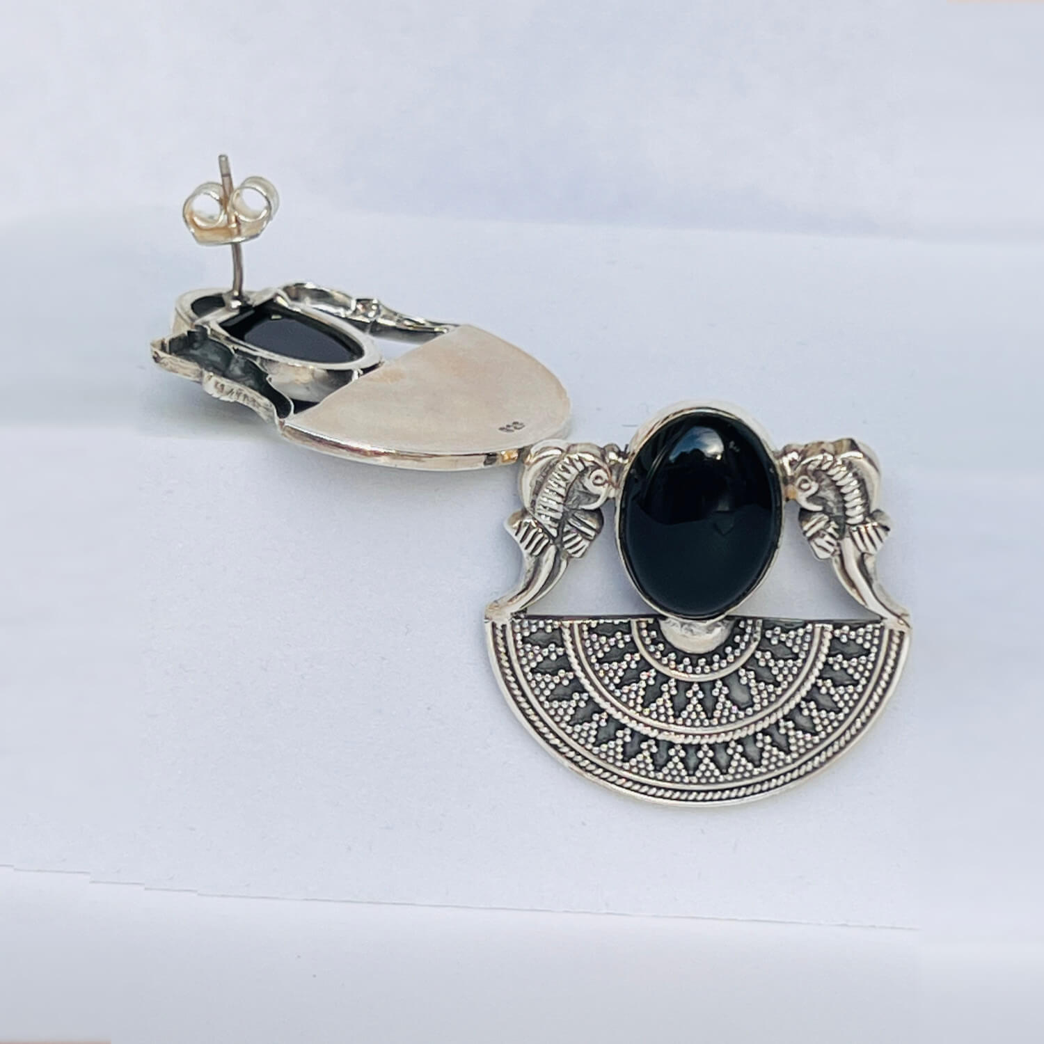 385bRVI-Imperial-Twilight-Elegance-earrings-B1