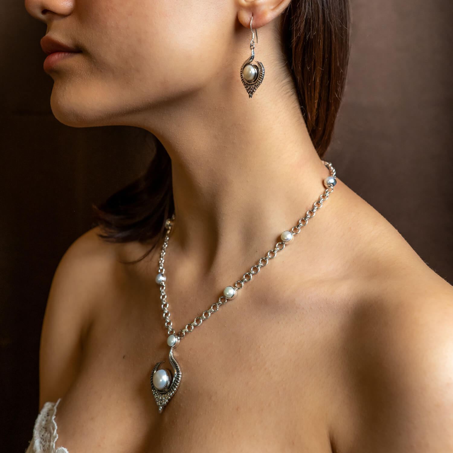 415RVI-Flame-of-Desire-Necklace-Set-C1-V1