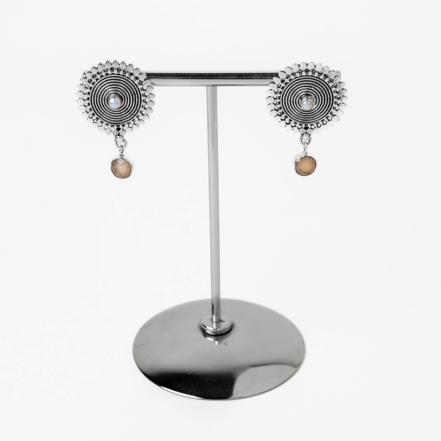 426RVI-Celestial-Disc-Motif-Earrings-B2-V1