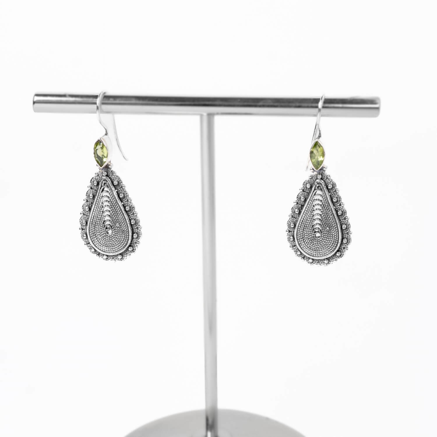 425RV-Teardrop-Danglers-B1-V2