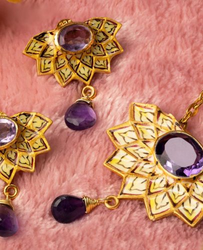 202HNE-Amethyst_A1_V1 202HNE-Amethyst_A1_V1