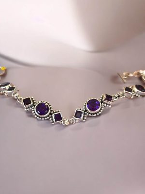 Vintage Glamour Bracelet