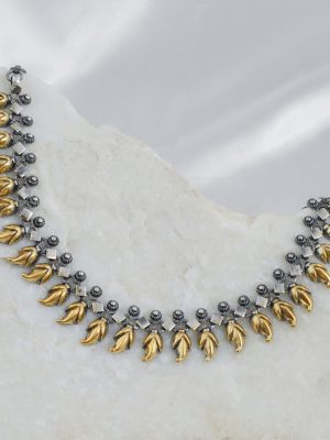 Royal Finesse Spring Necklace