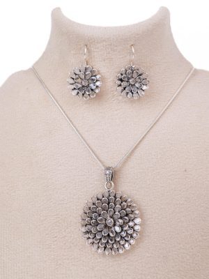 Eternal Bloom Crystal Pendant Set