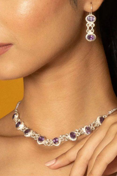 Regal Allure Necklace