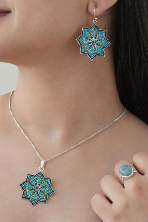 Turquoise Flower Pendant