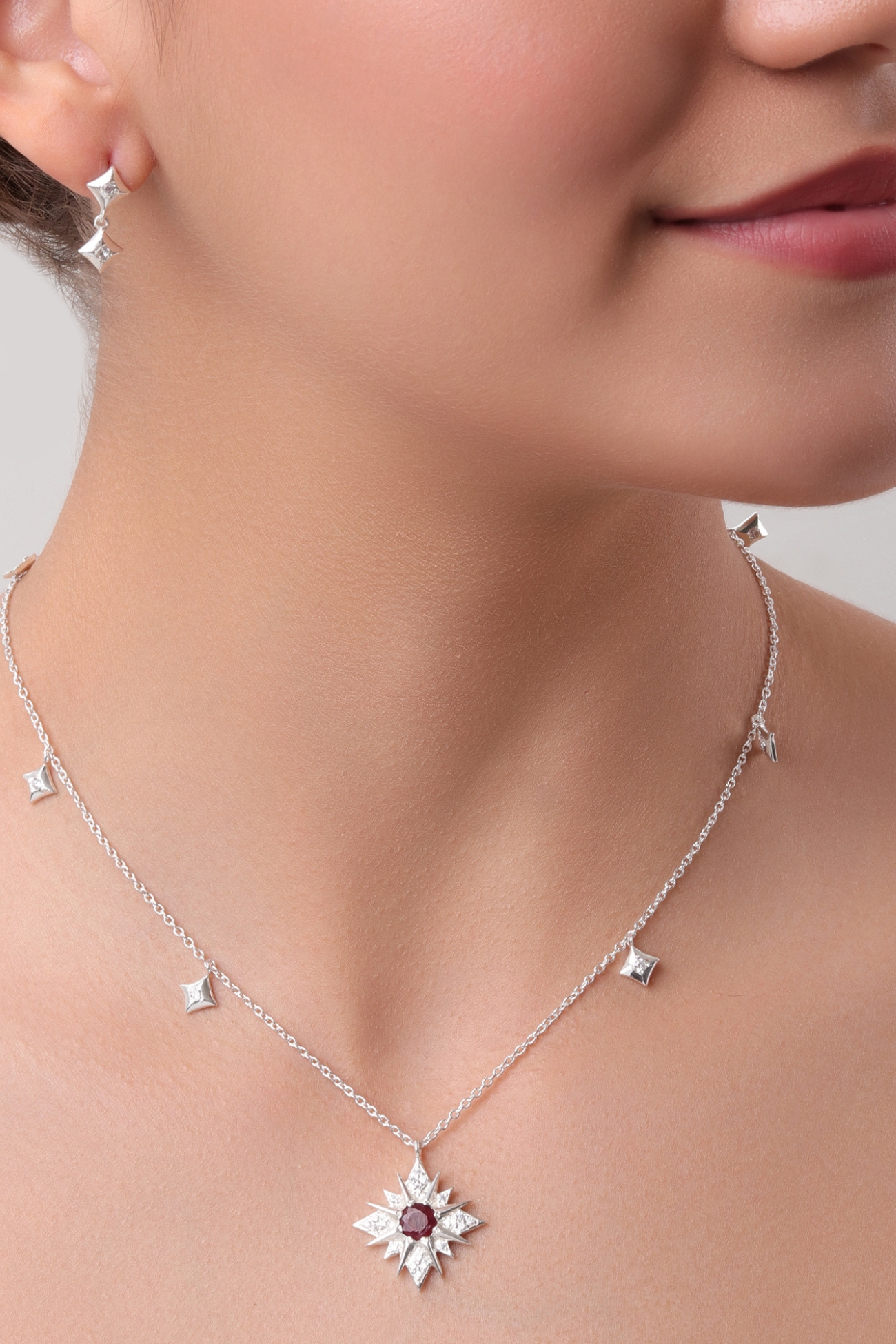 329RVI-Ruby-Star-Necklace-set-G1