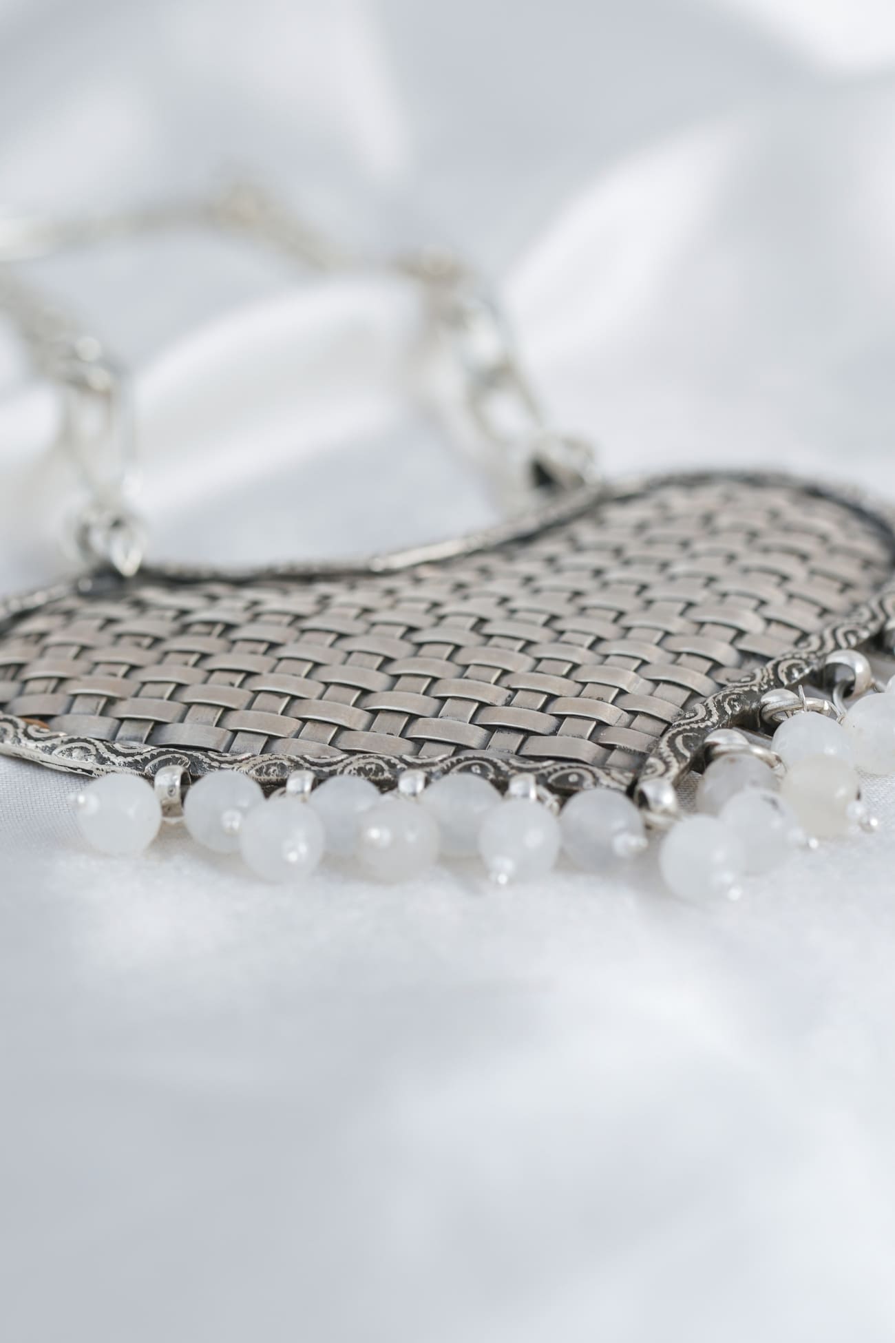 332RVI-Basket-Weaved-Heart-Pendant-A1 (1)