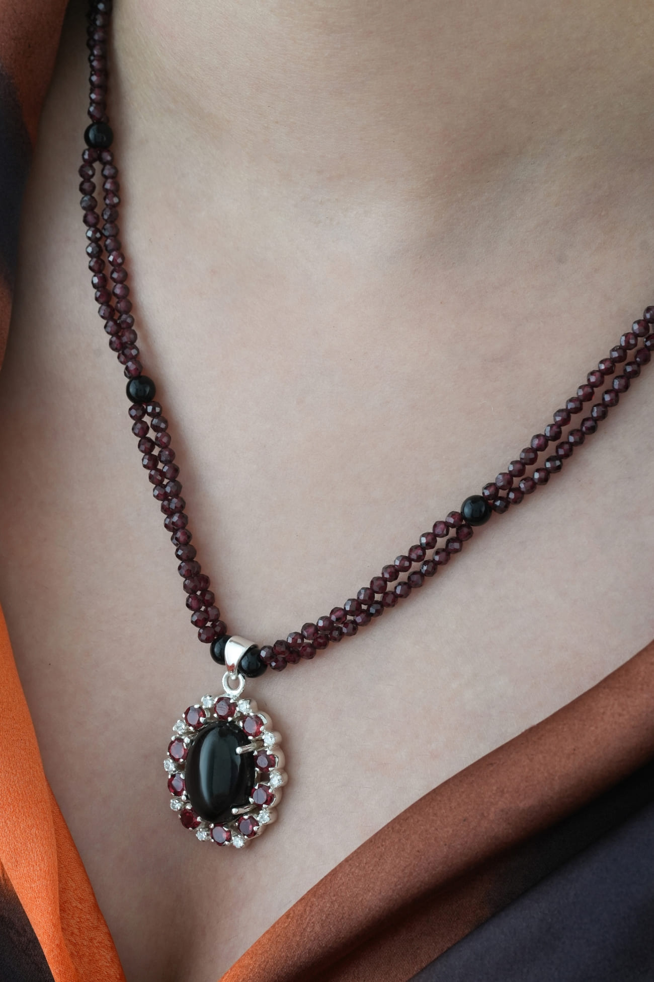 333RVI-Black-Star-Pendant-B1 (1)