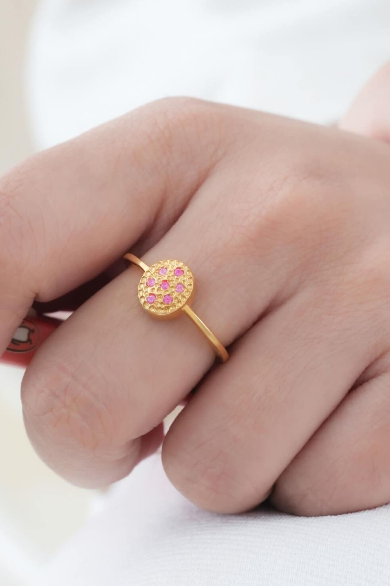 360RVI-Starlite-Sapphire-Engagement-Ring-C1_V1