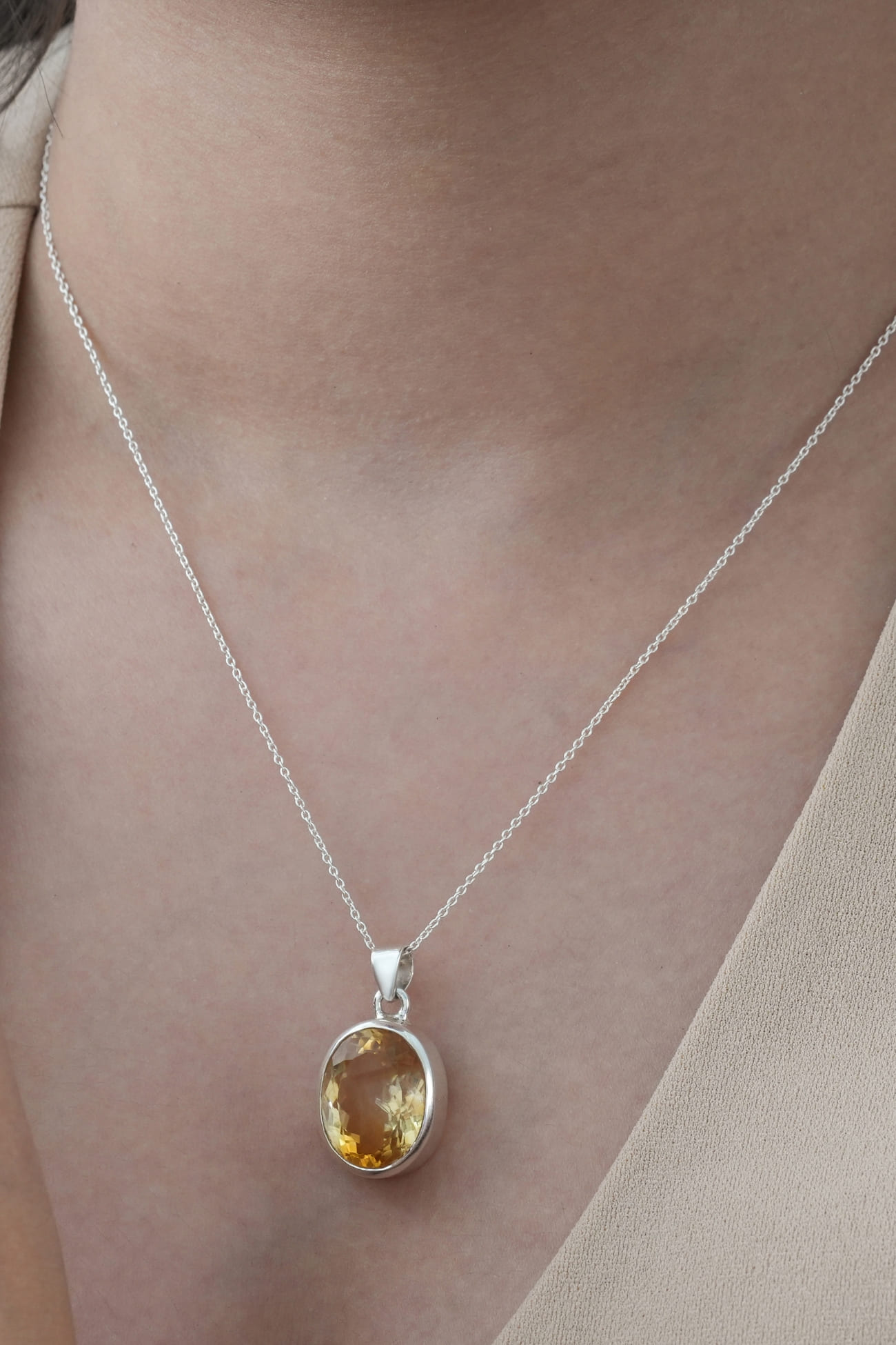 363RVI-Citrine-Oval-Pendant-and-Square-Earrings-D1 (1)