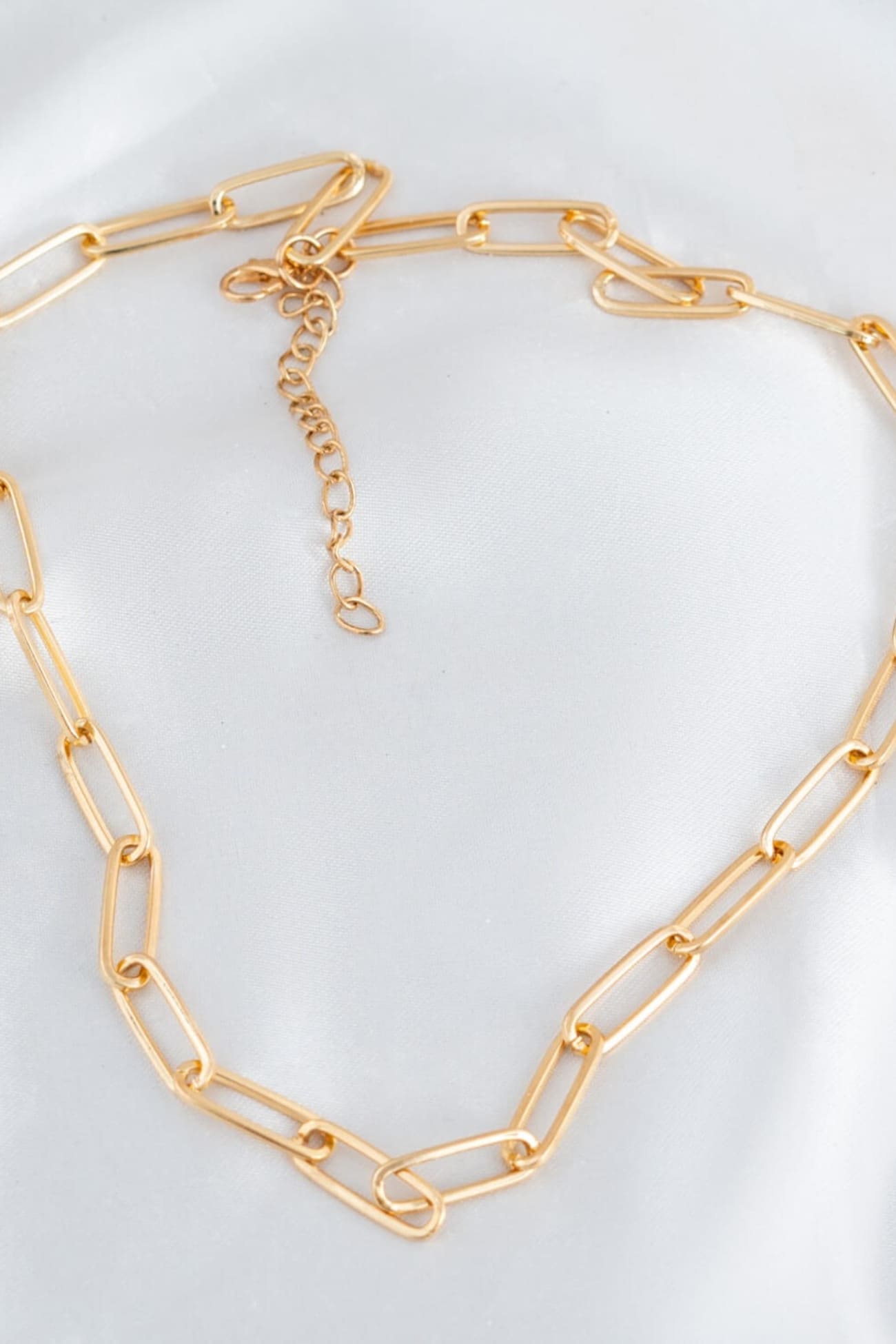 379RVI-Paper-clip-chain-brass-with-gold-plating-B1