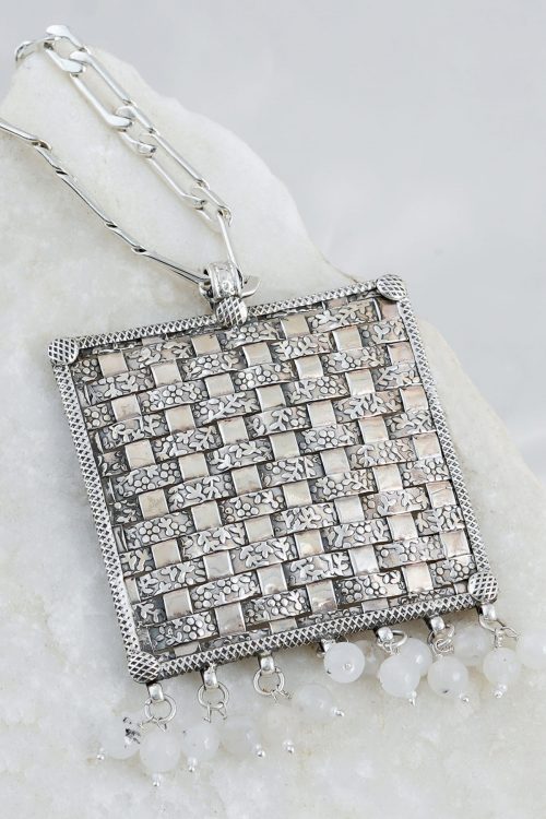 Basket Weaved Quad Pendant