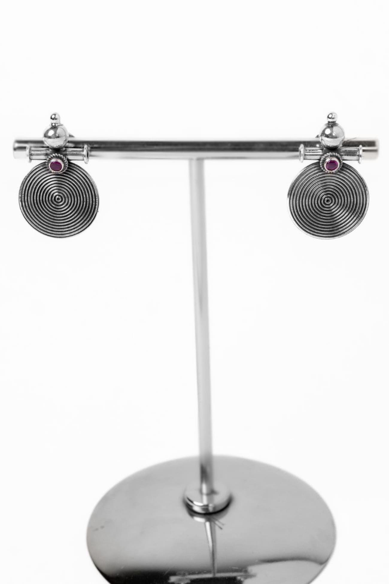 414RVI-ER-Ruby-Gold-Disc-tuds-D1-V2