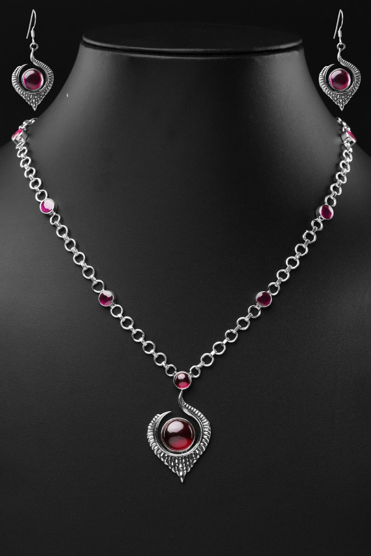 419RVI-Flame-of-Desire-Necklace-Set-D1-V2