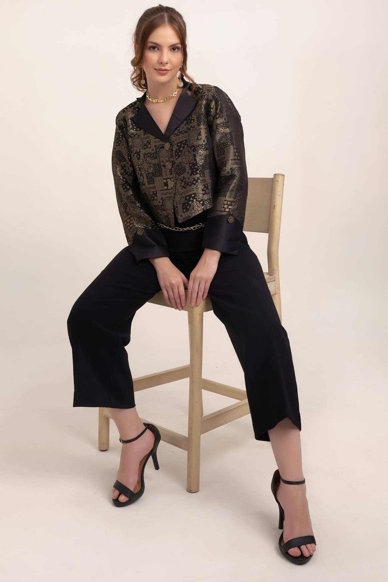 Regal-Noir-Short-Brocade-Jacket-Set-C1