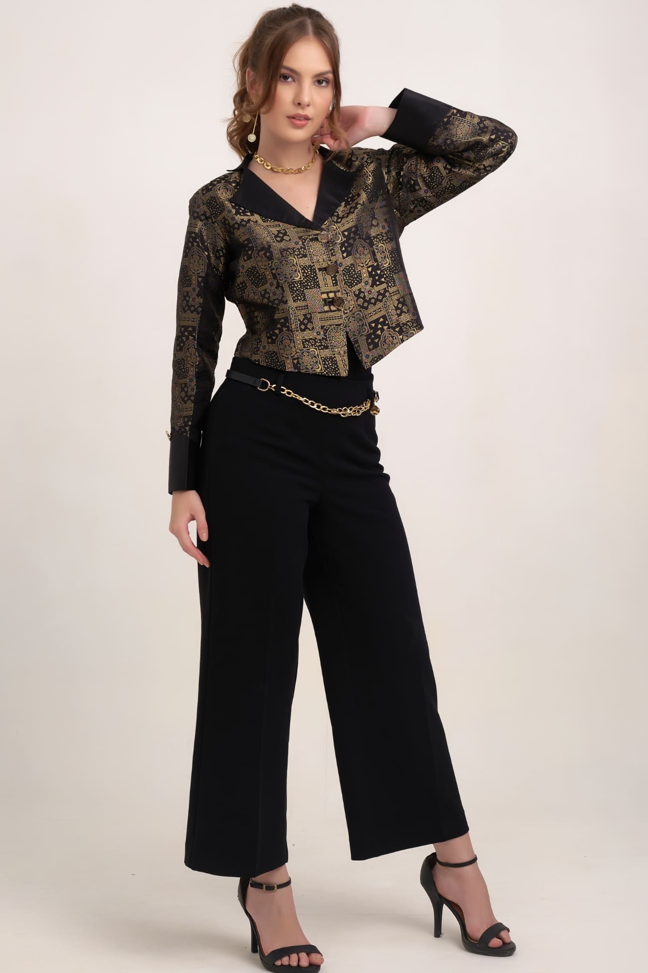 Regal-Noir-Short-Brocade-Jacket-Set-D1