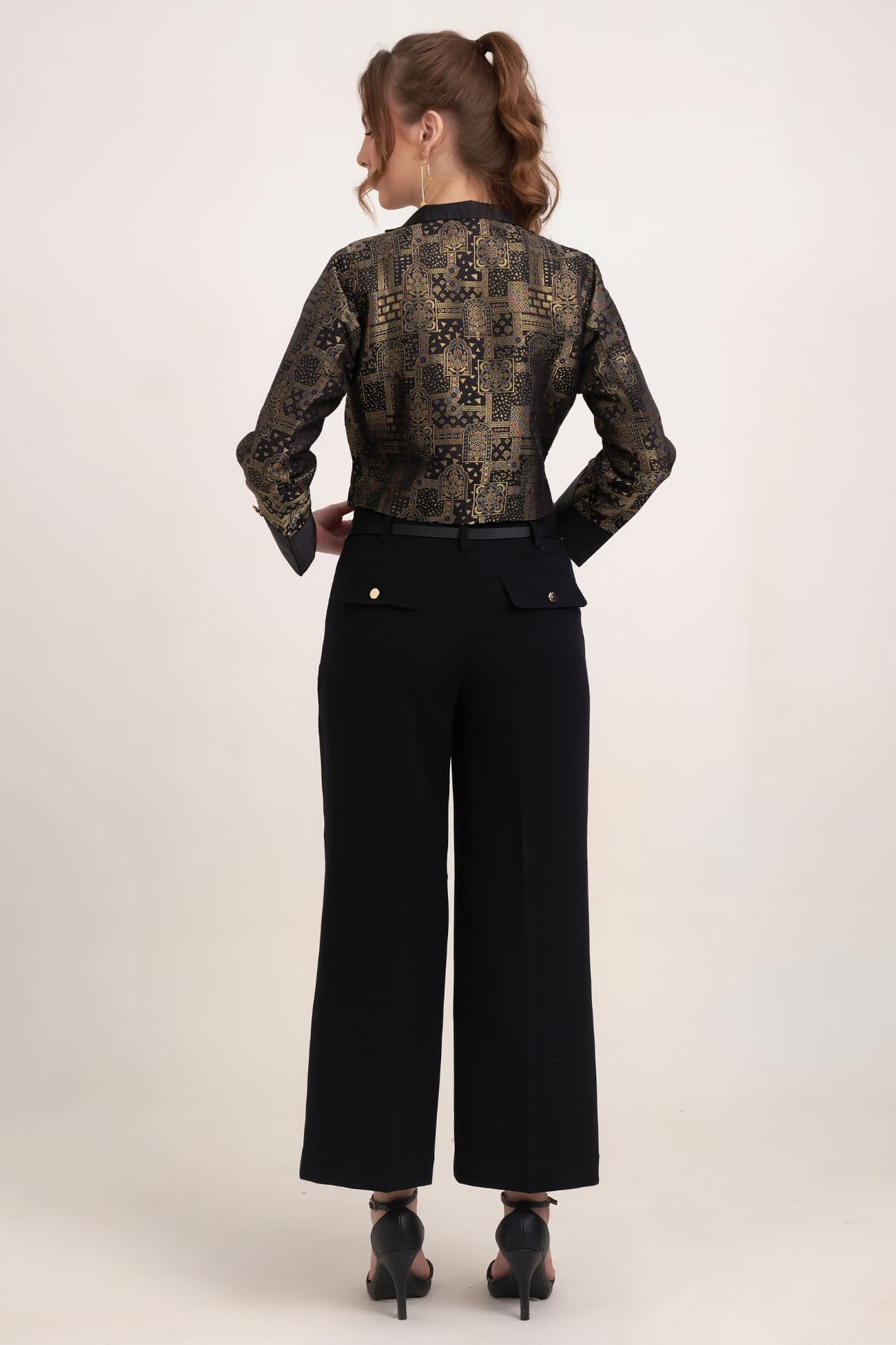 Regal-Noir-Short-Brocade-Jacket-Set-E1